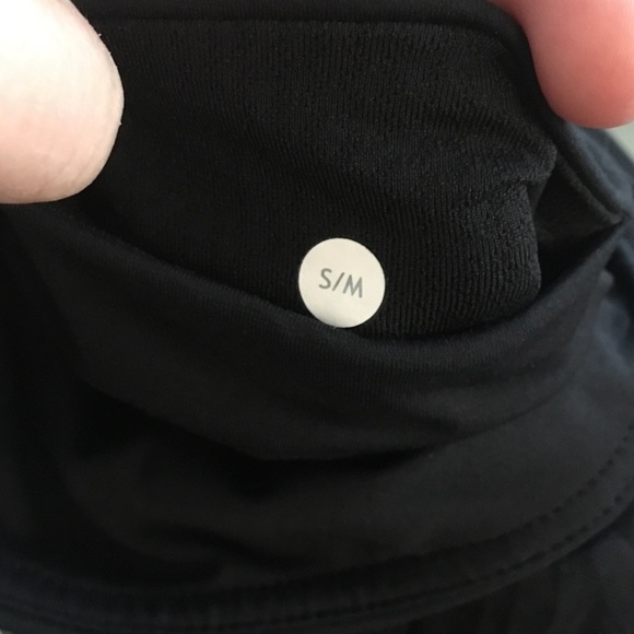 Extremely rare lululemon rehearsal tutu s/m - Picture 3 of 3